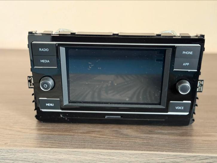 VW GPS Navigation System. 3CN-035-869, Autos : Divers, Autoradios, Neuf, Enlèvement