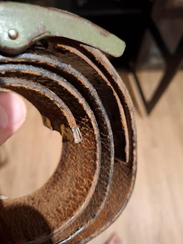 Ceinturon et boucle, Enlèvement ou Envoi