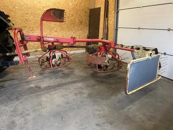 Pz strela hs 360 keerder/ hark beschikbaar voor biedingen