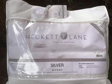 Kussen van heckett & lane, Enlèvement, Oreiller