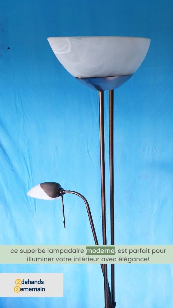 Moderne vloerlamp met leeslamp - staand, Huis en Inrichting, Lampen | Vloerlampen, Zo goed als nieuw, 100 tot 150 cm, Glas, Metaal