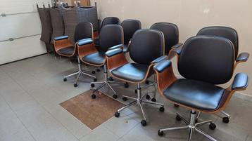 Prachtige bureau-stoelen aan spotprijsje beschikbaar voor biedingen