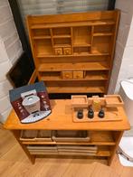 Houten winkeltje met allerlei groentjes, keukengerei,..., Ophalen