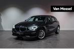 BMW 1-serie 118i Aut. | Carplay | Cruise | LED | LMV, Auto's, Gebruikt, 136 pk, Zwart, 5 zetels