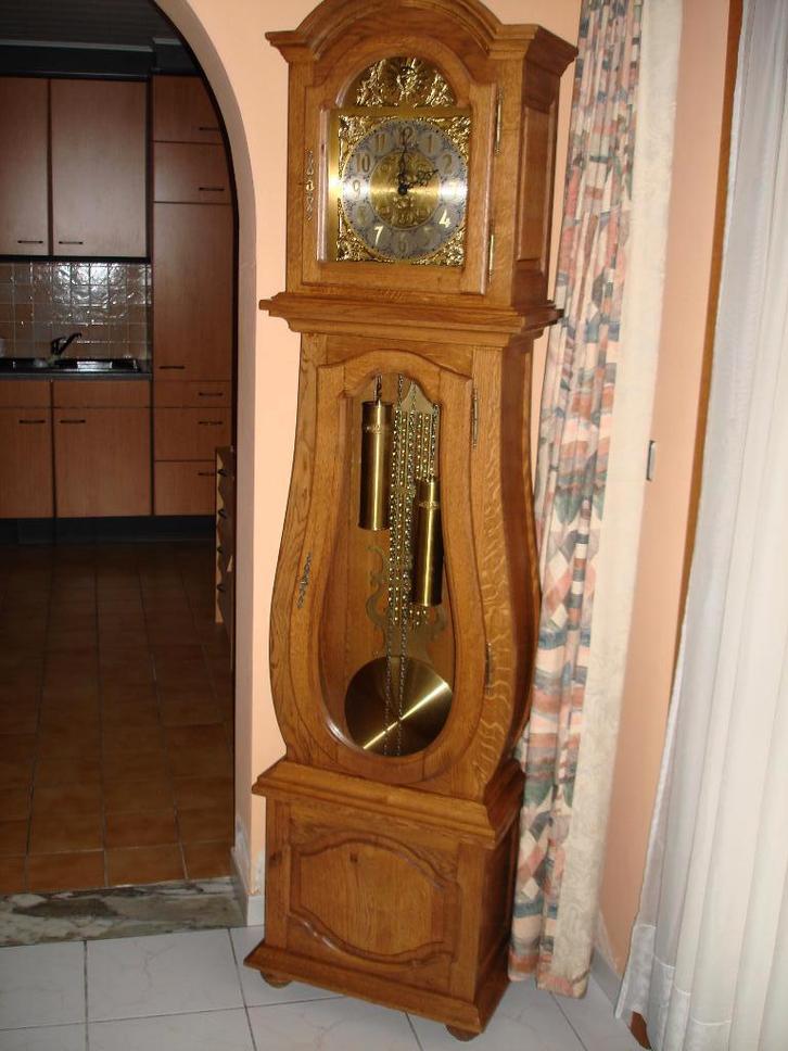 Prachtige eiken staande buikklok in perfect werkende staat., Huis en Inrichting, Woonaccessoires | Klokken, Gebruikt, Staande klok