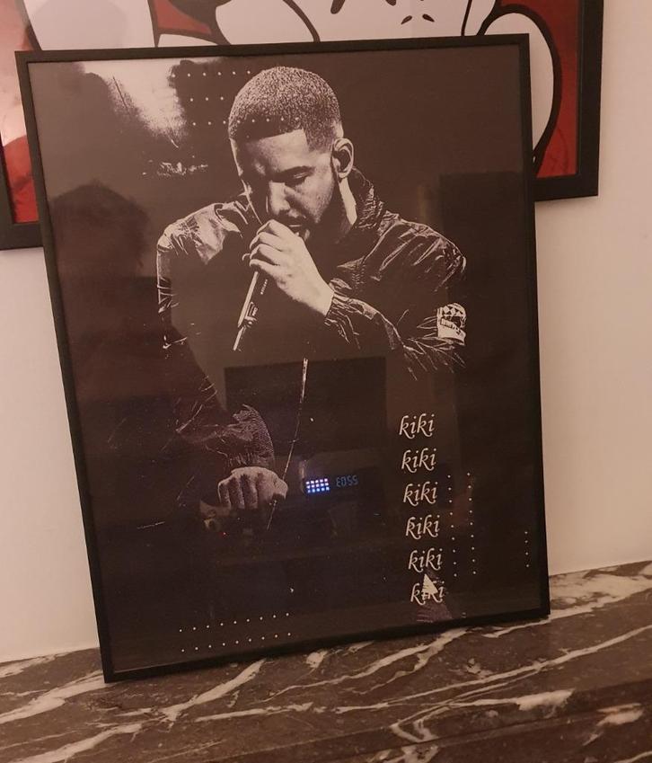 Poster Drake, Collections, Posters & Affiches, Neuf, Musique, Affiche ou Poster pour porte ou plus grand, Rectangulaire vertical
