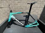 cadre Bianchi Oltre XR4 disc, Fietsen en Brommers, Fietsen | Racefietsen, Carbon, Heren, Ophalen of Verzenden, Zo goed als nieuw