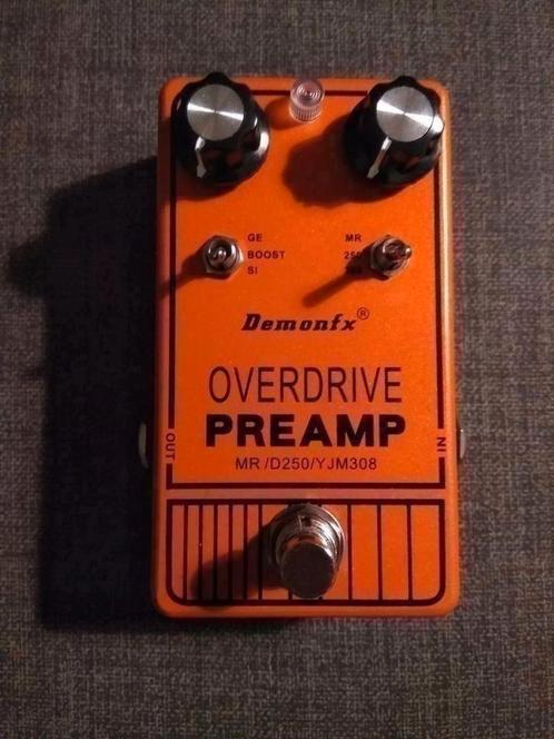 Splinternieuwe demonfx "yngwie malmsteen" pedaal, Muziek en Instrumenten, Effecten, Nieuw, Ophalen of Verzenden