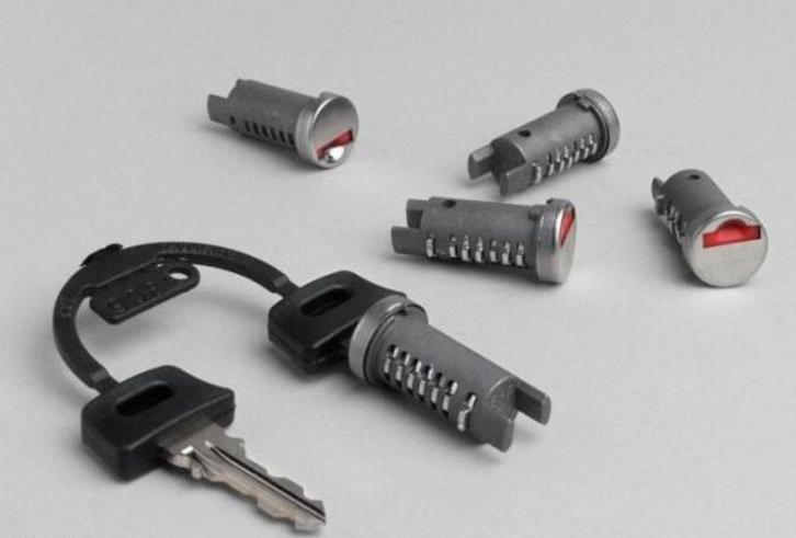 Vespa Px, Pk, TYPHOON slotset - ZIP, COSA,..., Fietsen en Brommers, Brommeronderdelen | Scooters, Vespa, Ophalen of Verzenden