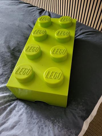Legoopbergbox gevuld met Lego-Blokjes  beschikbaar voor biedingen