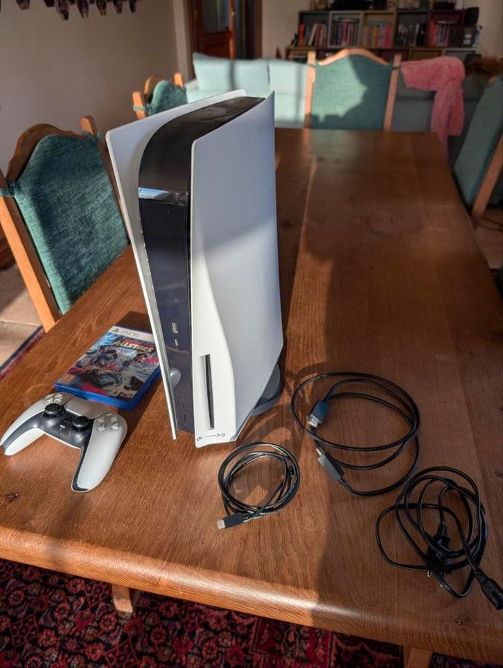 PS5 disk edition + blanco PSN plus account, Games en Spelcomputers, Spelcomputers | Sony PlayStation 5, Playstation 5, Ophalen of Verzenden