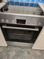 Cuisinière Vitroceramique BOSCH HCA 74430 Classe Energie A, Electroménager, Enlèvement, Utilisé, Électrique