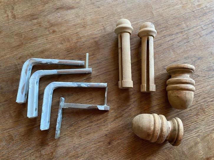Stalen gordijnroede ondersteunt houten afdekringen 34 st, Huis en Inrichting, Stoffering | Gordijnen en Lamellen, Gebruikt, Minder dan 100 cm