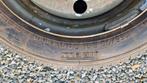Pirelli14 inch winterbanden op velg, Ophalen, Gebruikt