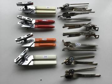diverse blik openers en meer keukengerief beschikbaar voor biedingen