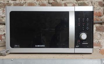 Micro-ondes Samsung beschikbaar voor biedingen