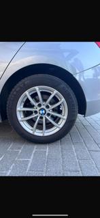 À vendre BMW 114d de 2016, Auto's, BMW, Voorwielaandrijving, Bedrijf, 5 deurs, Zilver of Grijs