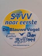 Vintage Sticker - STVV naar Eerste - Belgisch Voetbal, Verzamelen, Sport, Ophalen of Verzenden, Zo goed als nieuw