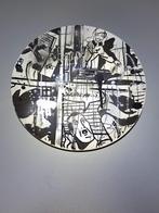 Oeuvre Benjamin Spark peinture sur assiette, Enlèvement