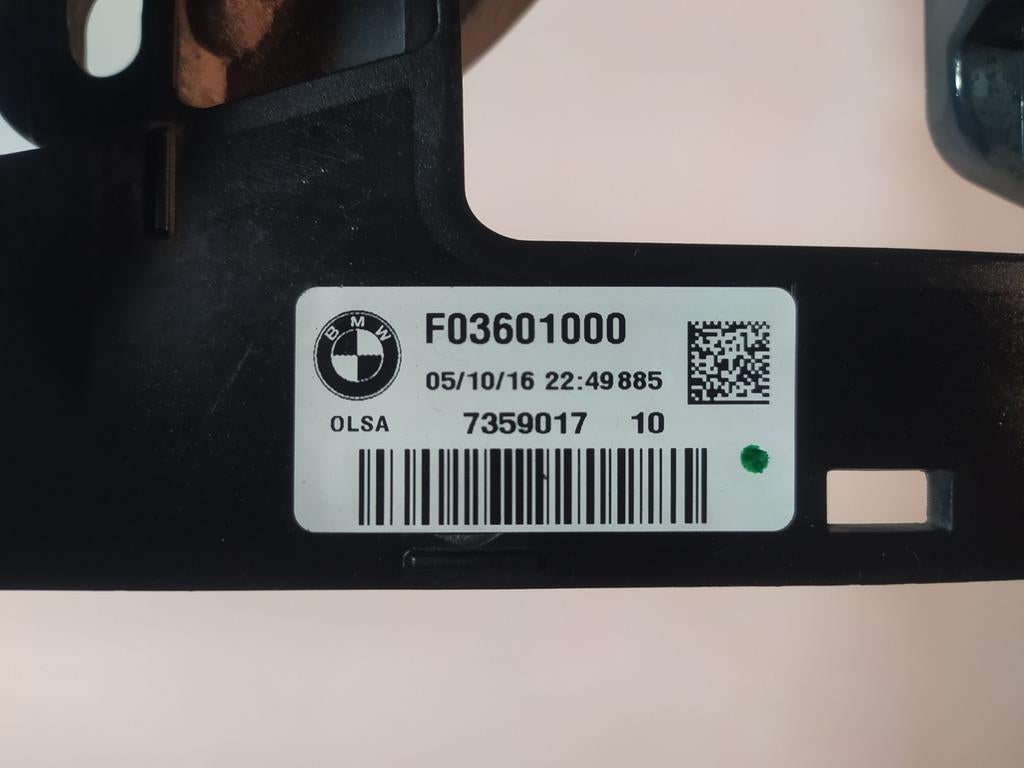 feux arriere Bmw F20 7359017, Autos : Pièces & Accessoires, Éclairage, Enlèvement, BMW