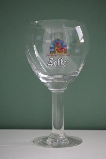 Bierglas "Leffe" beschikbaar voor biedingen