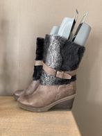 Bottes compensées d'hiver en parfait état (40), Vêtements | Femmes, Chaussures, Enlèvement ou Envoi, Comme neuf, Brun, Boots et Botinnes