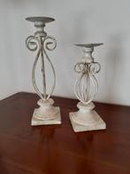 2 kandelaars van gepatineerd ijzer, Huis en Inrichting, Woonaccessoires | Kandelaars en Kaarsen, Ophalen, Gebruikt, 25 tot 50 cm