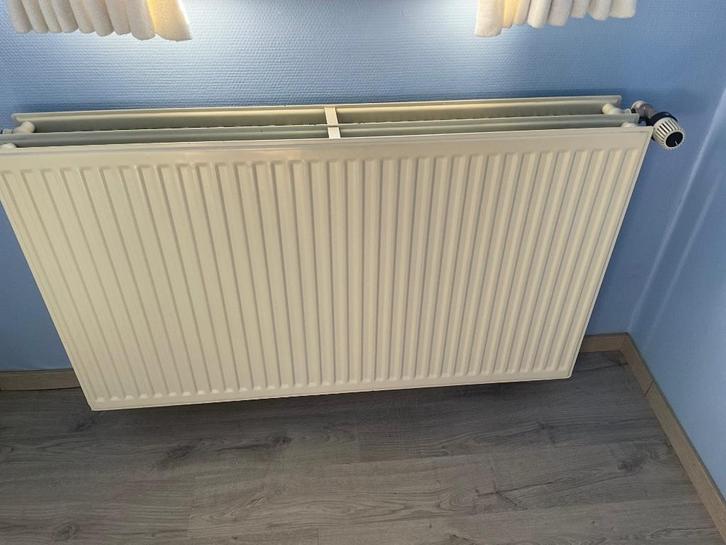 radiator, Doe-het-zelf en Bouw, Verwarming en Radiatoren, Gebruikt, Radiator, 30 tot 80 cm, 150 cm of meer, Ophalen