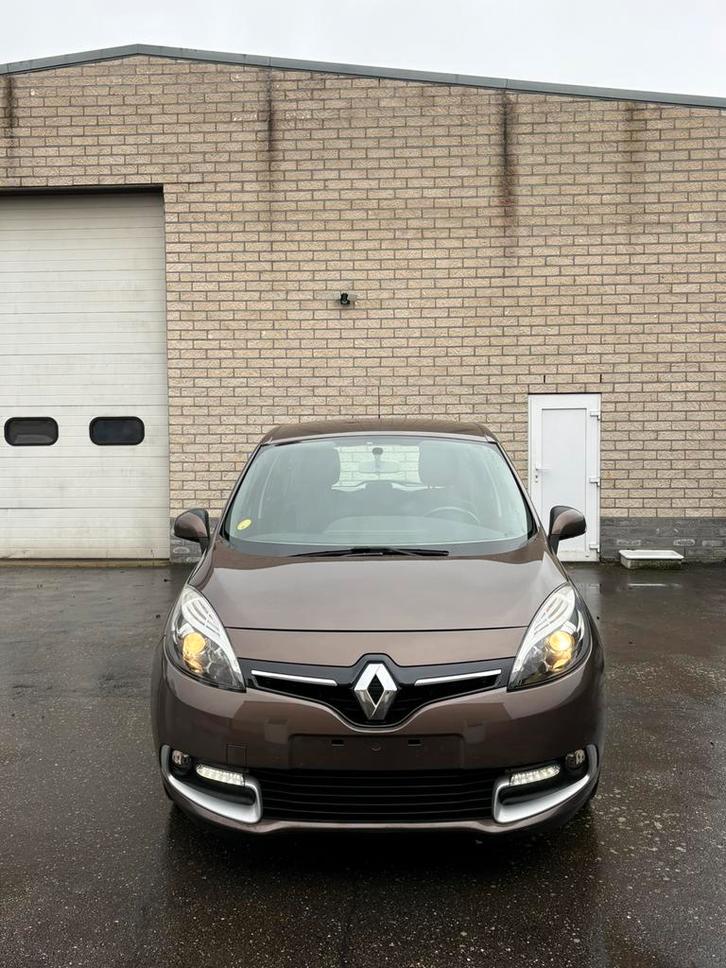 Renaults Mégane Scénic – VERKOCHT, Autos, Renault, Entreprise, Achat, Mégane, Airbags, Air conditionné, Bluetooth, Verrouillage central