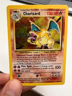 Charizard 4/102 Holo - Ungraded (beoordeel zelf), Hobby en Vrije tijd, Verzamelkaartspellen | Pokémon, Ophalen, Zo goed als nieuw