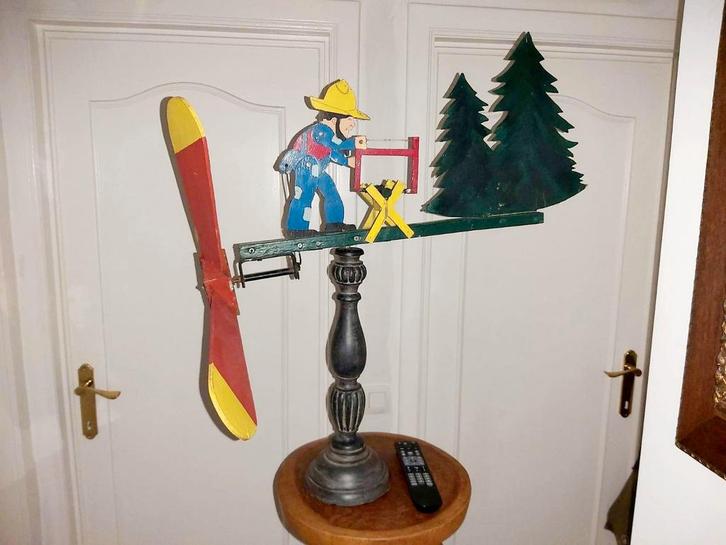 Vintage windspinner van hout en metaal – 65 euro, Vacatures, Vacatures | Schoonmaak en Facilitaire diensten