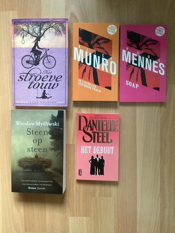 Boeken romans beschikbaar voor biedingen