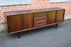 Arne Vodder dressoir, Ophalen