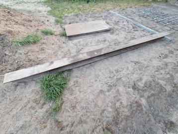 Poutrel 14 x 14 x 323 beschikbaar voor biedingen