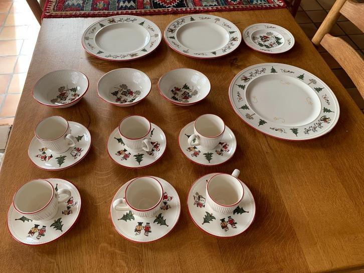Wedgwood Windsor Christmas, Huis en Inrichting, Keuken | Servies, Nieuw, Overige typen, Wedgwood, Aardewerk, Ophalen