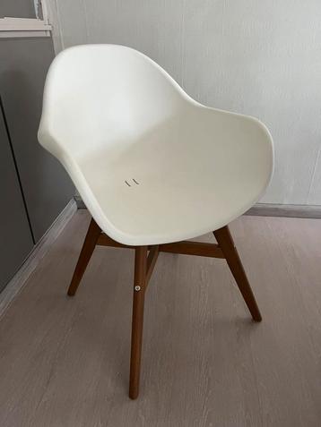 FANBYN eetkamerstoelen ikea beschikbaar voor biedingen