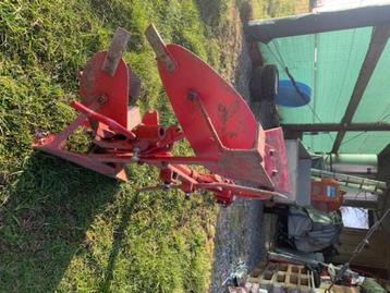 Charrue réversible pour mini tracteur ou motoculteur  beschikbaar voor biedingen
