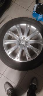 Mercedes velgen 20", Ophalen
