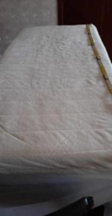 kinder matras beschikbaar voor biedingen