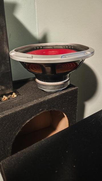 Auto subwoofers nieuw in doos: beschikbaar voor biedingen