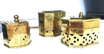 Messing doosjes geurzakjes wierook juwelen..Antiek✨😍🎁🤗👌 beschikbaar voor biedingen