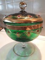 Vintage groene coupe, Ophalen
