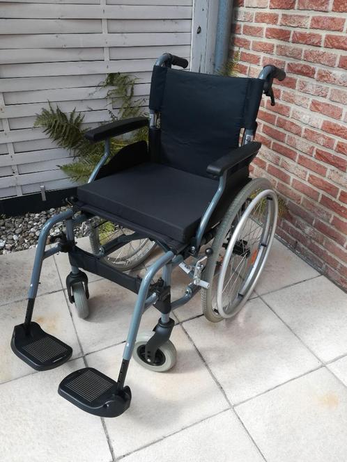 Rolstoel - MultiMotion - Lichtgewicht Rolstoel - M5 Luxe, Diversen, Rolstoelen, Zo goed als nieuw, Duwrolstoel, Inklapbaar, Ophalen