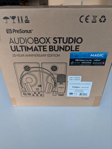 PreSonus Ultimate Audiobox Bundle 25Y - SPLINTERNIEUW  beschikbaar voor biedingen