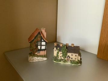 Prachtige miniatuurhuisjes in het Engelse huisje beschikbaar voor biedingen
