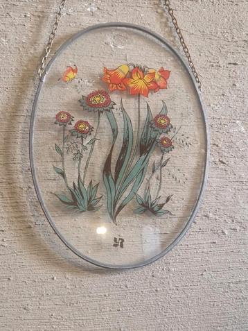 Ovale glas-in-lood muur bloemendecor beschikbaar voor biedingen