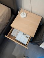 Nachtkastje 2x, Ophalen