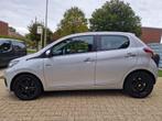 Peugeot 108 GT Line 1.2 Benzine 30.000km, Voorwielaandrijving, Euro 5, Stof, Zwart