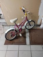 Vélo enfant rose, Enlèvement, Utilisé