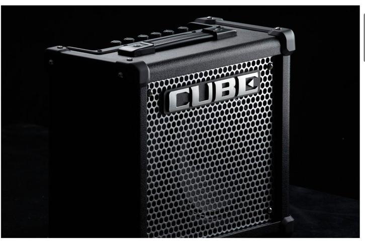 Roland CUBE-10GX, Muziek en Instrumenten, Versterkers | Bas en Gitaar, Zo goed als nieuw, Gitaar, Ophalen